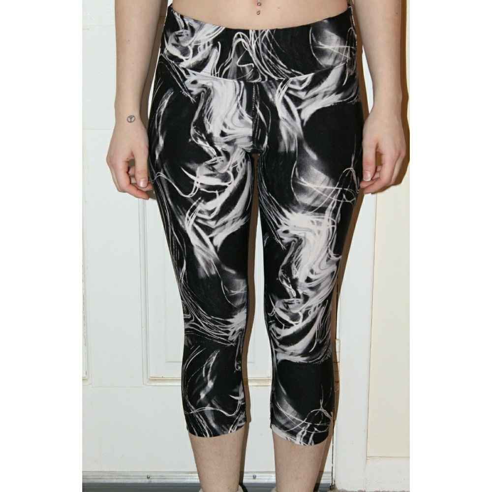 Calvin Klein calf leggings